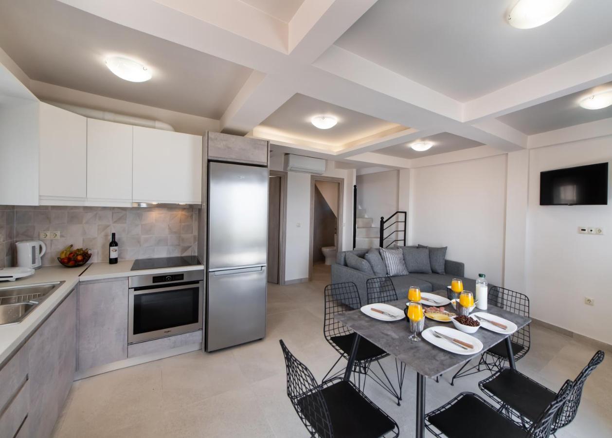 Apolpaina Villelia View Villas 2 מראה חיצוני תמונה