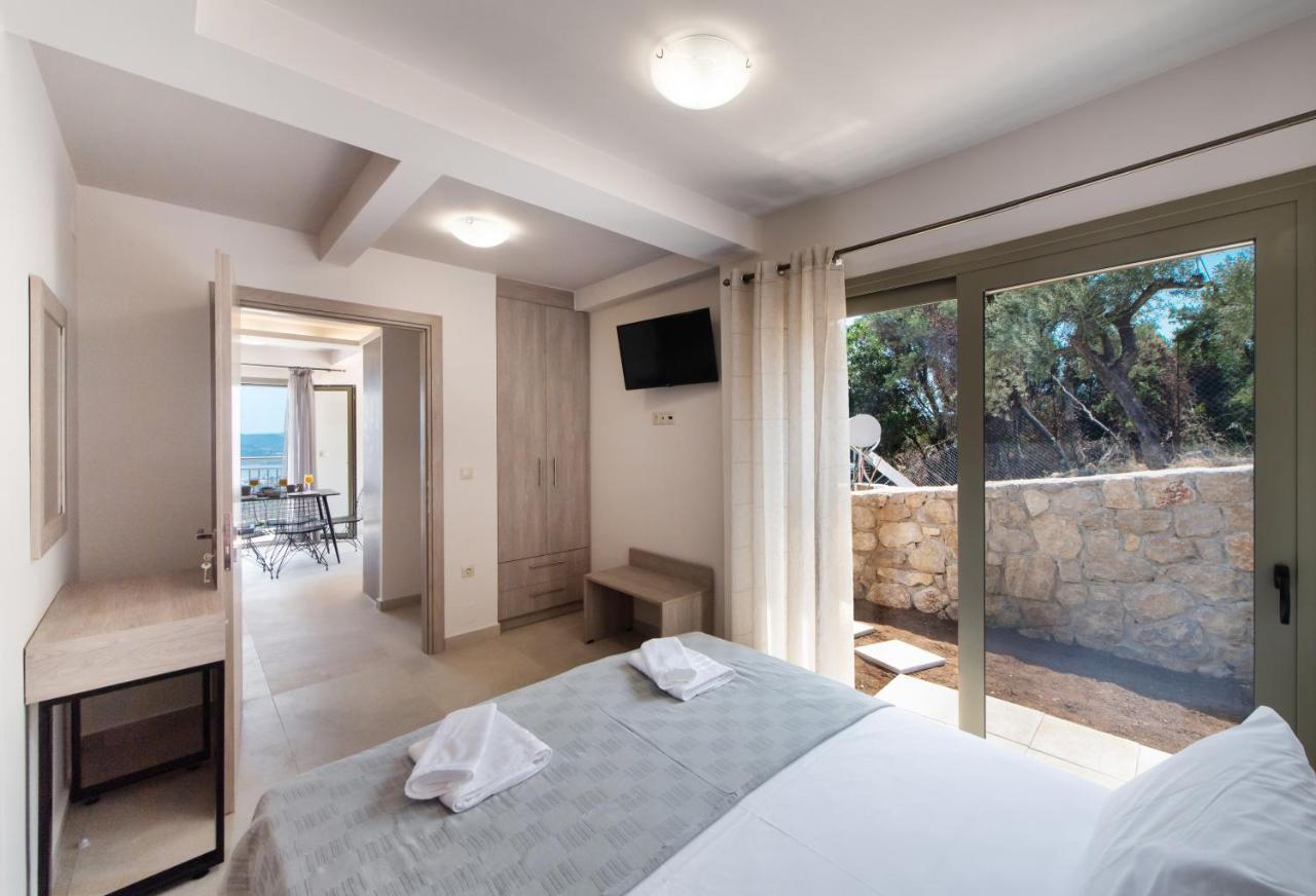 Apolpaina Villelia View Villas 2 מראה חיצוני תמונה